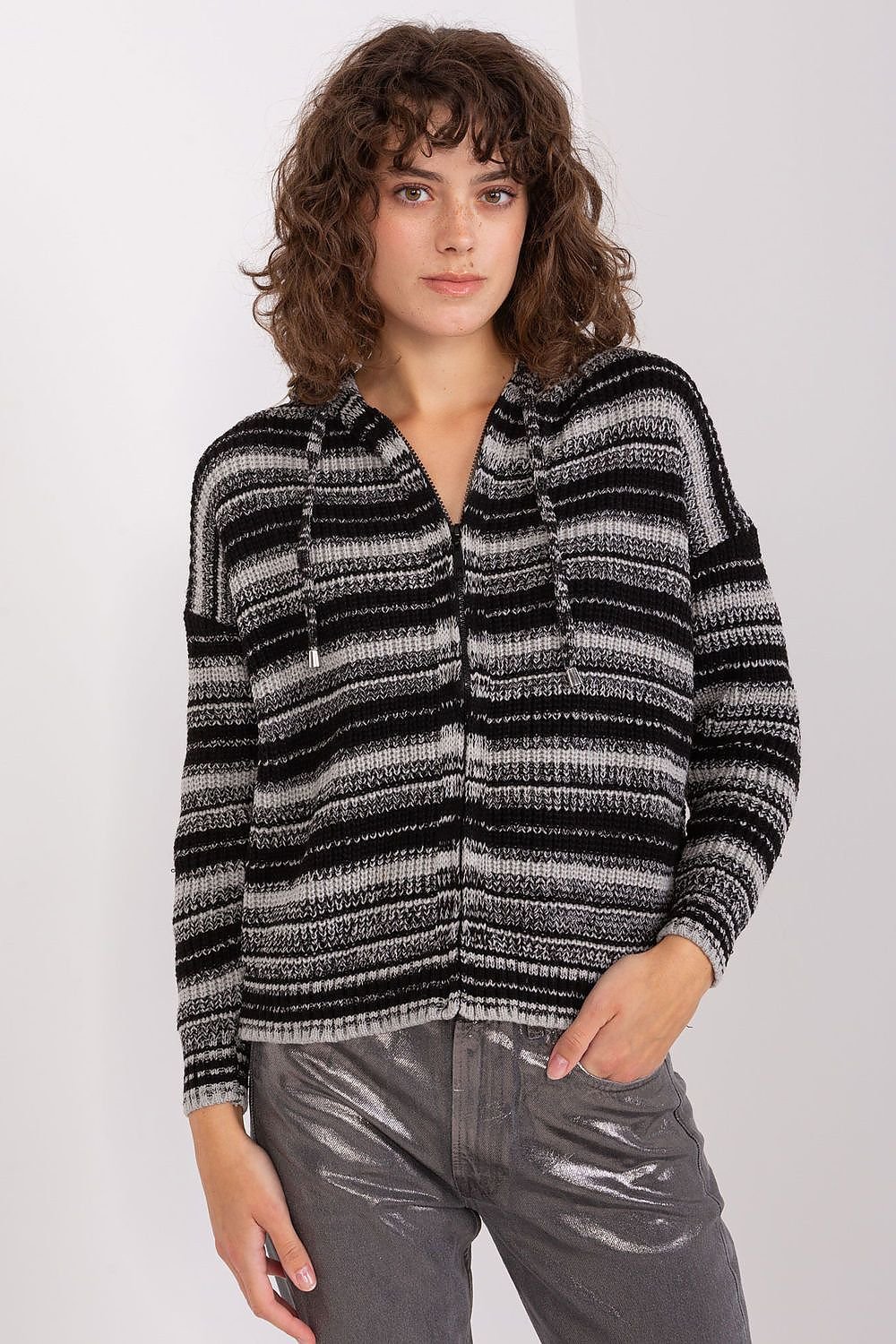 Cardigan model 190766
